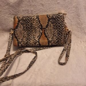Caroline Hill Faux Snakeskin 3 Section Stylish Snake Print Crossbody Bag